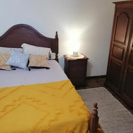 Casa Golfinho Apartamento *