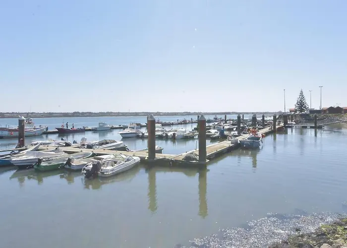 Casa Golfinho شقة *